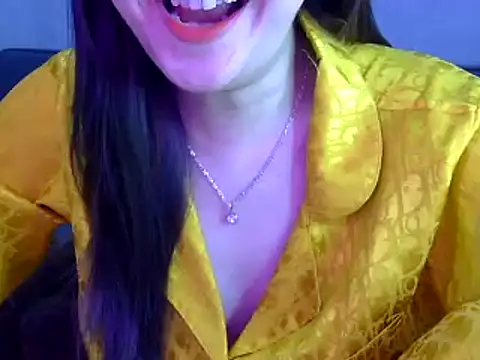 Snapshot of Bee_2k chatting on 14, 1, 2025 Bee 2k online show from 14, 1, 2025