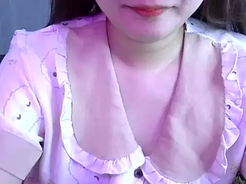 Snapshot of Bee_2k chatting on 14, 3, 2025 Bee 2k online show from 14, 3, 2025