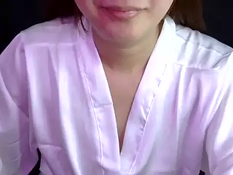 Snapshot of Bee_2k chatting on 15, 9, 2025 Bee 2k online show from 15, 9, 2025