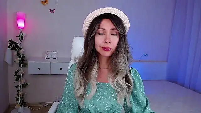 wendifoste online show from 26, 9, 2025