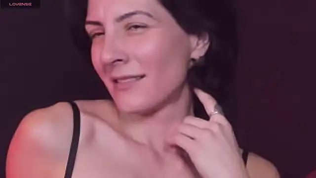 Snapshot of LorenDaze chatting on 4, 12, 2024 LorenDaze online show from 4, 12, 2024