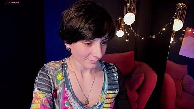 Snapshot of LorenDaze chatting on 28, 1, 2025 LorenDaze online show from 28, 1, 2025