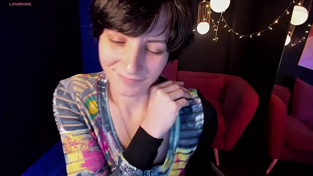 Snapshot of LorenDaze chatting on 28, 1, 2025 LorenDaze online show from 28, 1, 2025