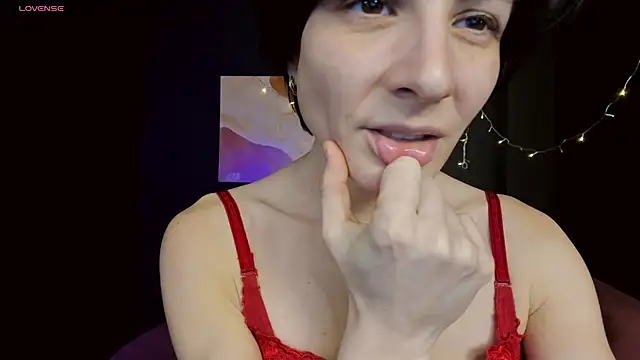 Snapshot of LorenDaze chatting on 18, 2, 2025 LorenDaze online show from 18, 2, 2025