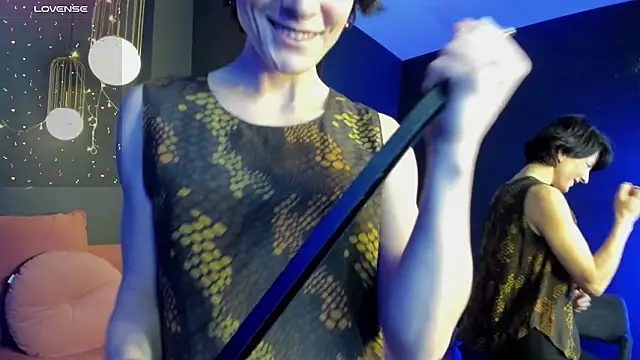 Snapshot of LorenDaze chatting on 22, 2, 2025 LorenDaze online show from 22, 2, 2025