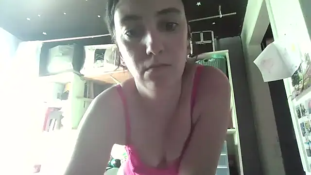 Snapshot of XXlolaXX chatting on 22, 7, 2026 XXlolaXX online show from 22, 7, 2026