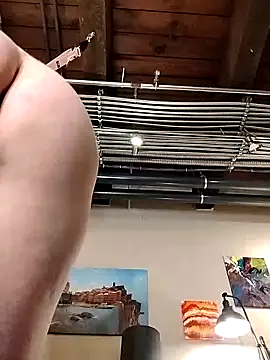 Snapshot of eatmeplease44 chatting on 23, 4, 2026 eatmeplease44 online show from 23, 4, 2026