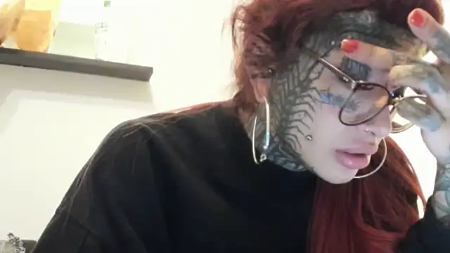 Snapshot of tamarapervert chatting on 15, 11, 2025 tamarapervert online show from 15, 11, 2025