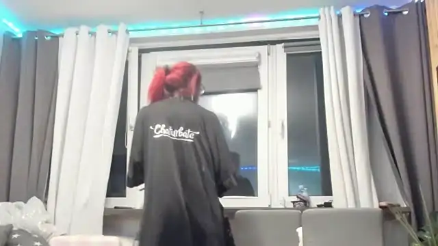 Snapshot of tamarapervert chatting on 28, 11, 2025 tamarapervert online show from 28, 11, 2025