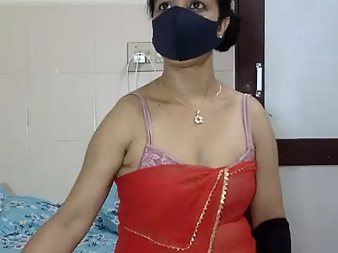 Snapshot of Indian_Horny_Wife chatting on 6, 4, 2026 Indian Horny Wife online show from 6, 4, 2026
