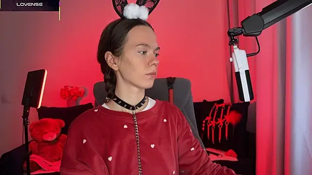 DivineBite online show from 24, 9, 2025