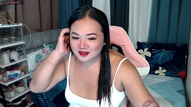 Snapshot of MagnificatMistress chatting on 16, 12, 2024 MagnificatMistress online show from 16, 12, 2024