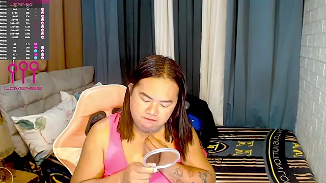 Snapshot of MagnificatMistress chatting on 21, 9, 2025 MagnificatMistress online show from 21, 9, 2025