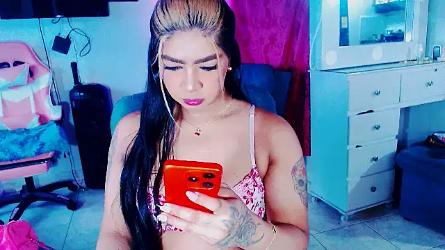 violet bigcock774 online show from 20, 10, 2025