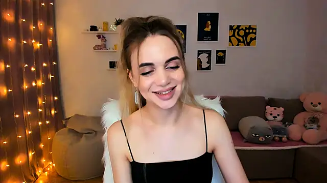 Snapshot of aPieceOfJoy chatting on 17, 12, 2024 aPieceOfJoy online show from 17, 12, 2024