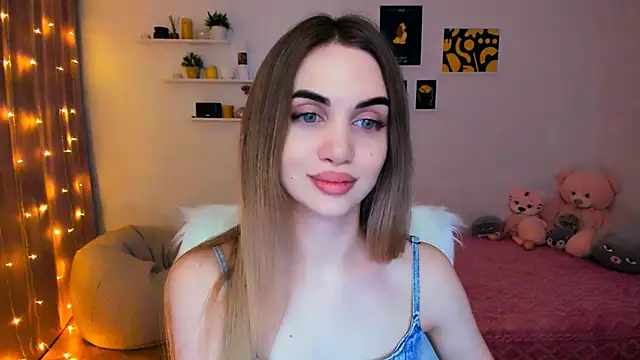 Snapshot of aPieceOfJoy chatting on 1, 2, 2025 aPieceOfJoy online show from 1, 2, 2025