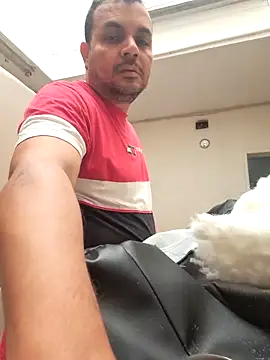 Snapshot of Ben_joseph1976 chatting on 4, 1, 2025 Ben joseph1976 online show from 4, 1, 2025