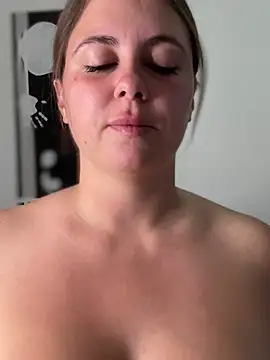 Snapshot of Samantha_official chatting on 9, 3, 2026 Samantha official online show from 9, 3, 2026