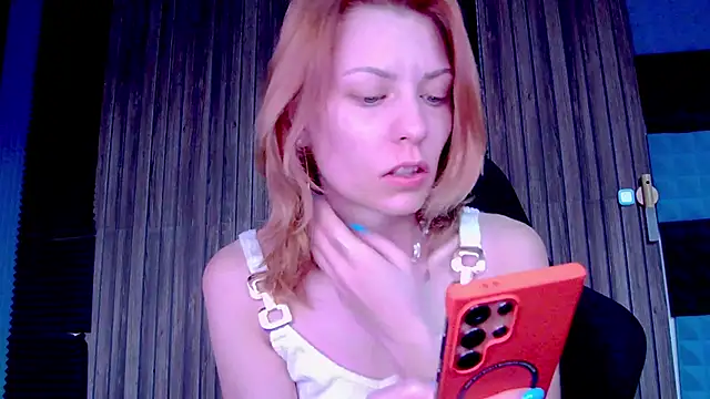 Snapshot of karo123421 chatting on 18, 3, 2025 karo123421 online show from 18, 3, 2025