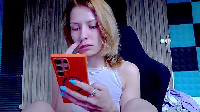 Snapshot of karo123421 chatting on 18, 3, 2025 karo123421 online show from 18, 3, 2025