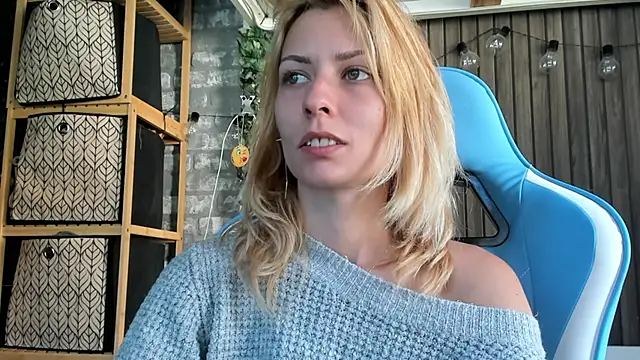 Snapshot of karo123421 chatting on 18, 9, 2025 karo123421 online show from 18, 9, 2025