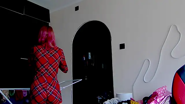 Snapshot of karo123421 chatting on 24, 11, 2025 karo123421 online show from 24, 11, 2025