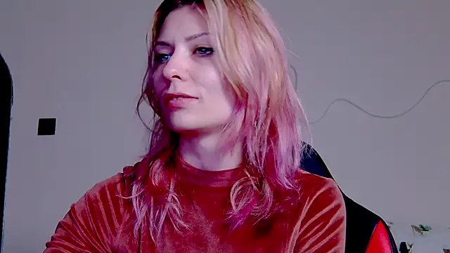 Snapshot of karo123421 chatting on 28, 11, 2025 karo123421 online show from 28, 11, 2025