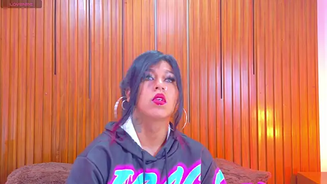 Snapshot of SilvanaCapelli chatting on 29, 11, 2025 SilvanaCapelli online show from 29, 11, 2025