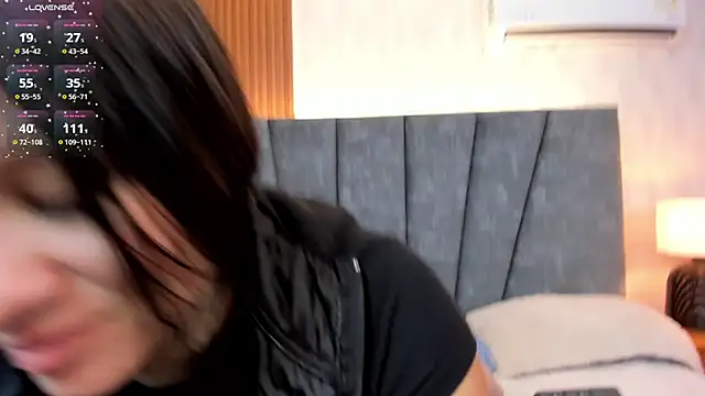 Snapshot of Falak_sweett_ chatting on 24, 10, 2025 Falak sweett online show from 24, 10, 2025