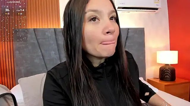 Snapshot of Falak_sweett_ chatting on 26, 11, 2025 Falak sweett online show from 26, 11, 2025