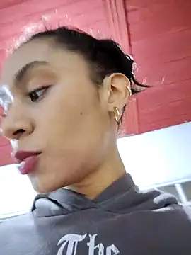 Leaberry online show from 29, 11, 2025