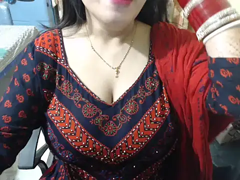 Snapshot of HOT_CHILLY chatting on 23, 3, 2026 HOT CHILLY online show from 23, 3, 2026