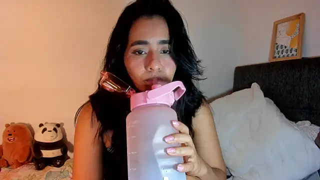 Snapshot of valeryvegas_2 chatting on 5, 4, 2026 valeryvegas 2 online show from 5, 4, 2026