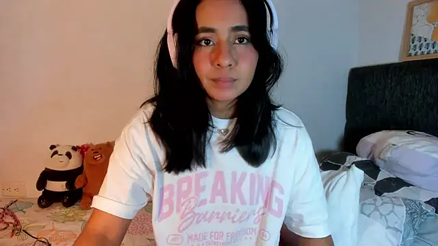 Snapshot of valeryvegas_2 chatting on 19, 4, 2026 valeryvegas 2 online show from 19, 4, 2026