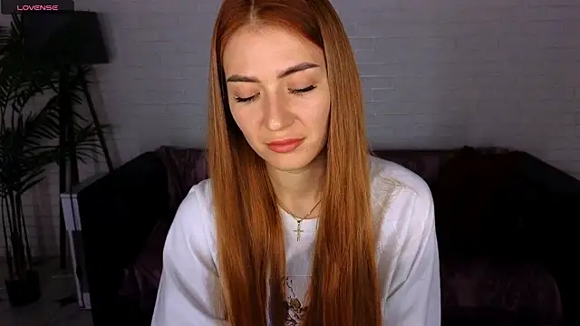 Adelyna Bird online show from 6, 12, 2024