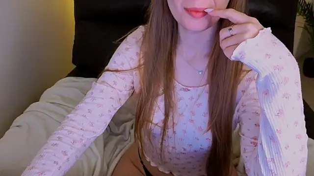 Adelyna Bird online show from 18, 1, 2026