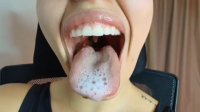 Snapshot of lisbet21x chatting on 30, 3, 2026 lisbet21x online show from 30, 3, 2026