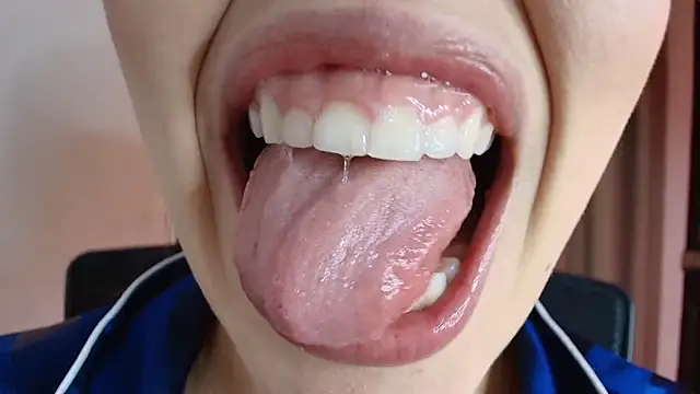 Snapshot of lisbet21x chatting on 7, 4, 2026 lisbet21x online show from 7, 4, 2026