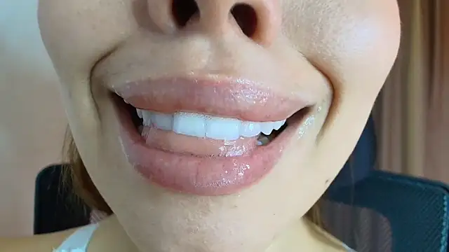 Snapshot of lisbet21x chatting on 10, 4, 2026 lisbet21x online show from 10, 4, 2026