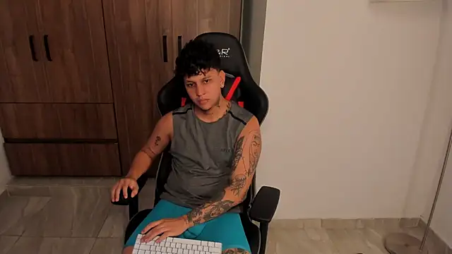 Snapshot of Jake_simons chatting on 29, 10, 2025 Jake simons online show from 29, 10, 2025