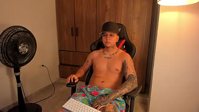 Snapshot of Jake_simons chatting on 9, 3, 2026 Jake simons online show from 9, 3, 2026