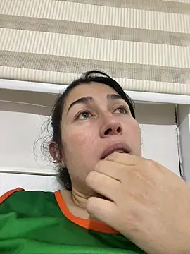 andreaisis2 online show from 6, 2, 2025