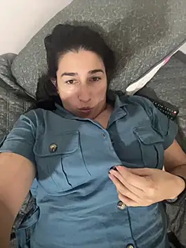 Snapshot of andreaisis2 chatting on 12, 4, 2026 andreaisis2 online show from 12, 4, 2026