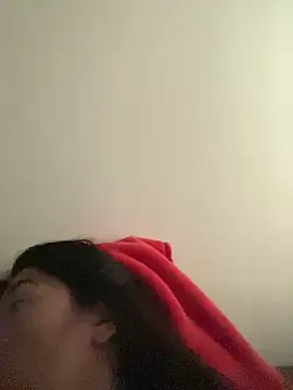 Snapshot of andreaisis2 chatting on 13, 4, 2026 andreaisis2 online show from 13, 4, 2026