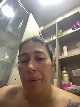 Snapshot of andreaisis2 chatting on 15, 4, 2026 andreaisis2 online show from 15, 4, 2026