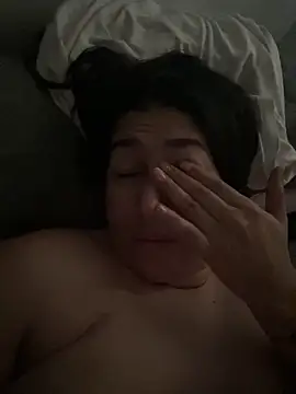 Snapshot of andreaisis2 chatting on 19, 4, 2026 andreaisis2 online show from 19, 4, 2026