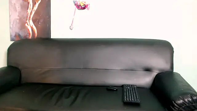 Slenderxxx2 online show from 12, 1, 2026