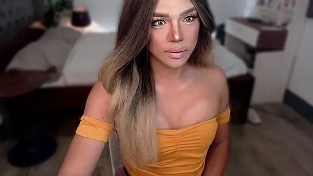 liaa lurrecams online show from 24, 4, 2026