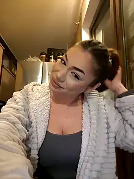 Ella sweety online show from 10, 1, 2025