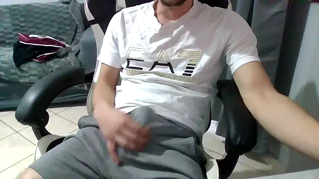 Snapshot of simoninside25 chatting on 20, 10, 2025 simoninside25 online show from 20, 10, 2025